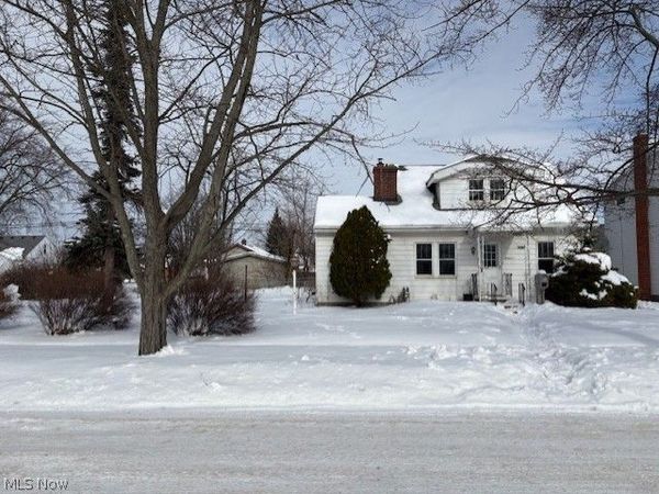 4312 Kenmore Avenue, Parma, OH 44134