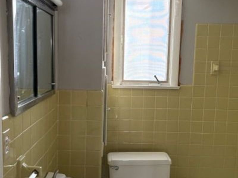 4312 Kenmore Avenue, Parma, OH 44134 Photo 9
