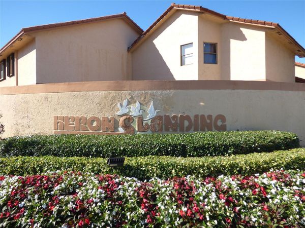 11248 SW 11th St, Unit 12248, Pembroke Pines, FL 33025