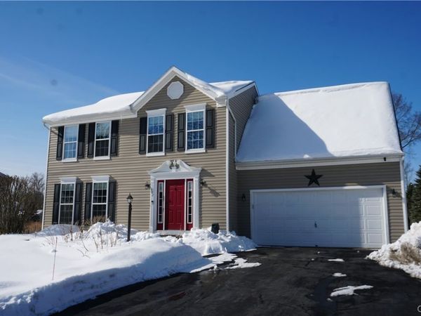 502 Crandon Terrace, Baldwinsville, NY 13027