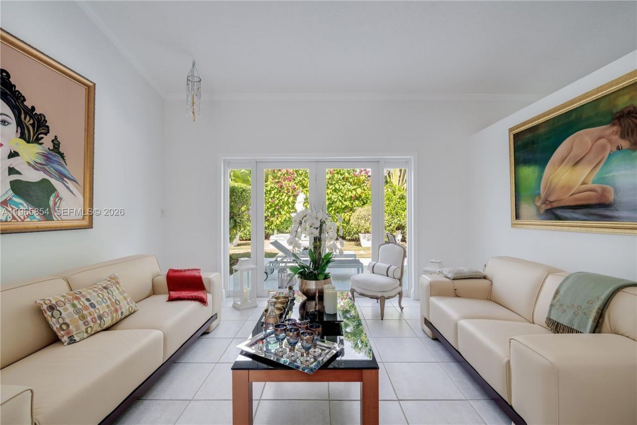 11465 SW 60th St, Miami, FL 33173 Photo