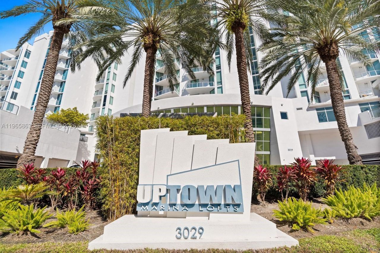 3029 NE 188th St, Unit 1019, Aventura, FL 33180 Photo