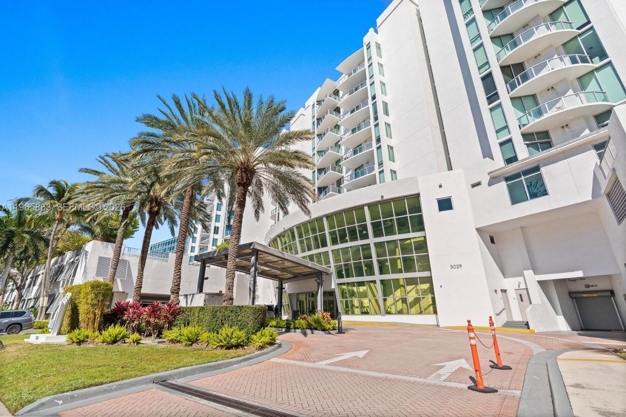 3029 NE 188th St, Unit 1019, Aventura, FL 33180 Photo
