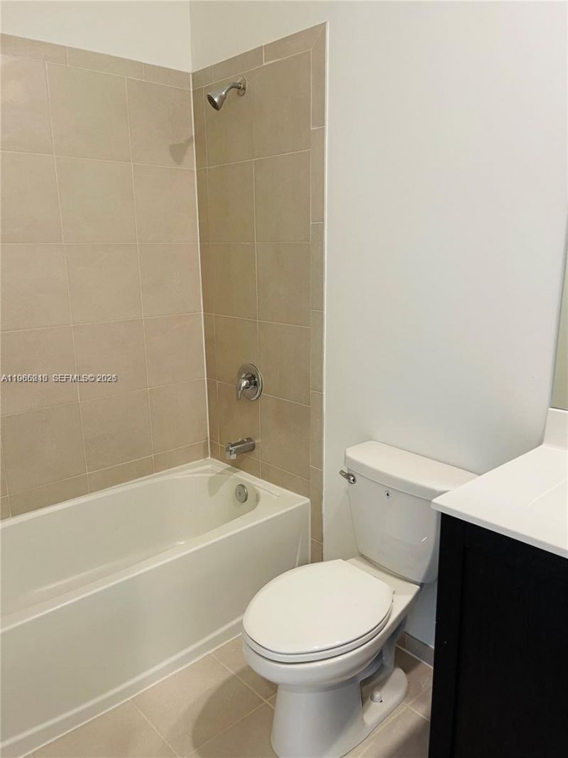 1695 SE 27th Rd , Unit 1695, Homestead, FL 33035 Photo