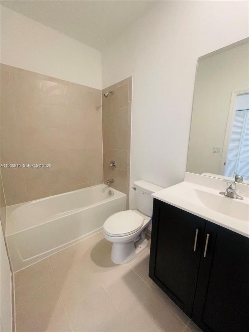 1695 SE 27th Rd , Unit 1695, Homestead, FL 33035 Photo