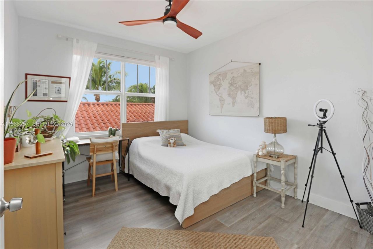 1619 Harrison St, Hollywood, FL 33020 Photo