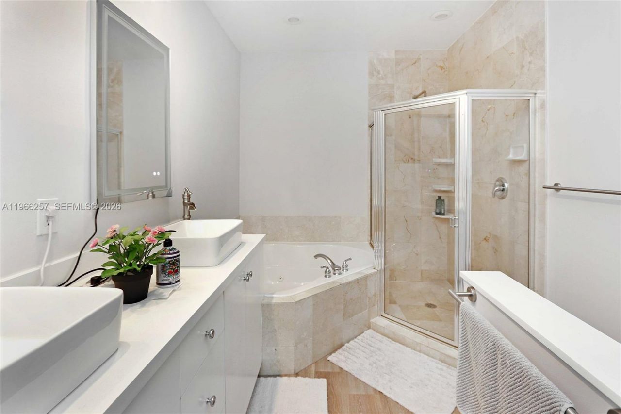 1619 Harrison St, Hollywood, FL 33020 Photo