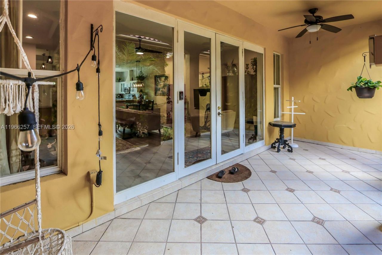 1619 Harrison St, Hollywood, FL 33020 Photo