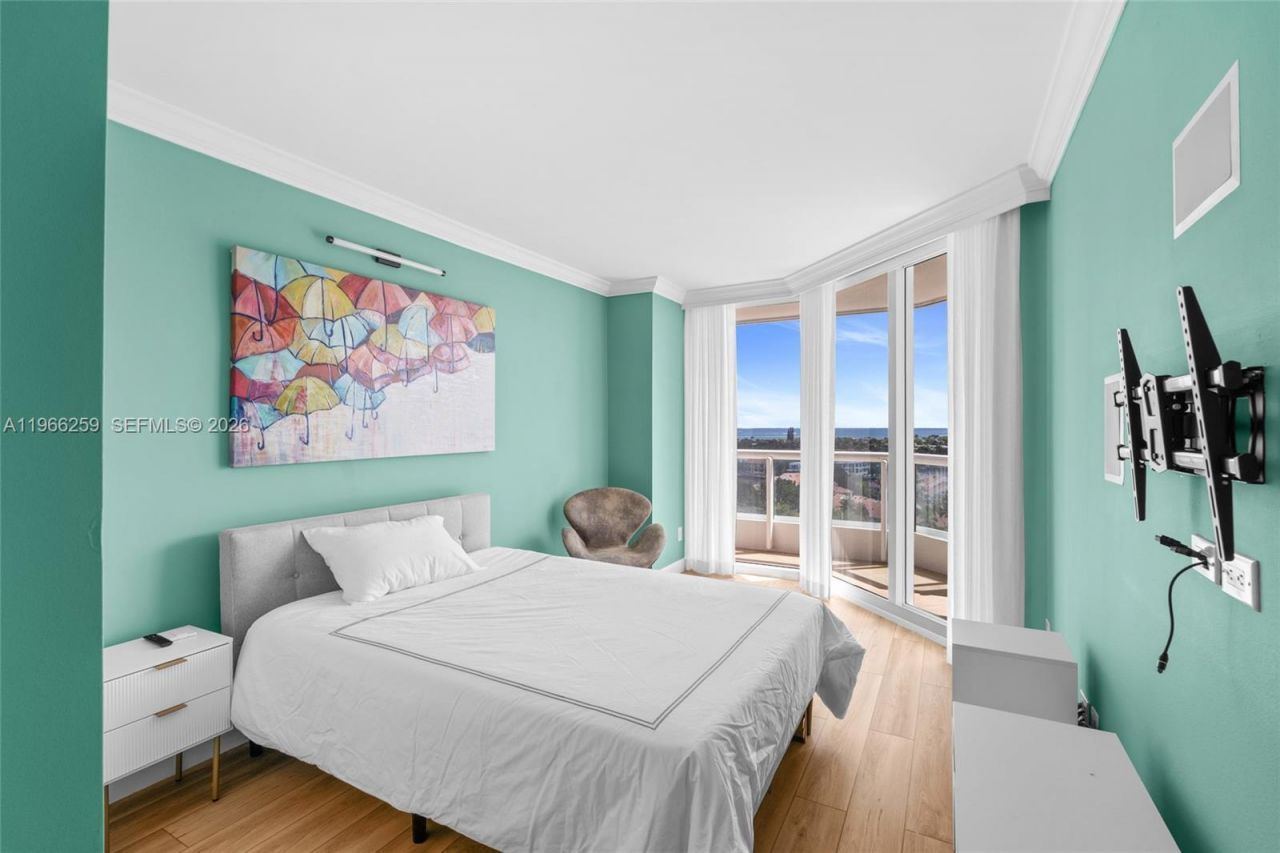 21055 Yacht Club Dr , Unit 1210, Aventura, FL 33180 Photo