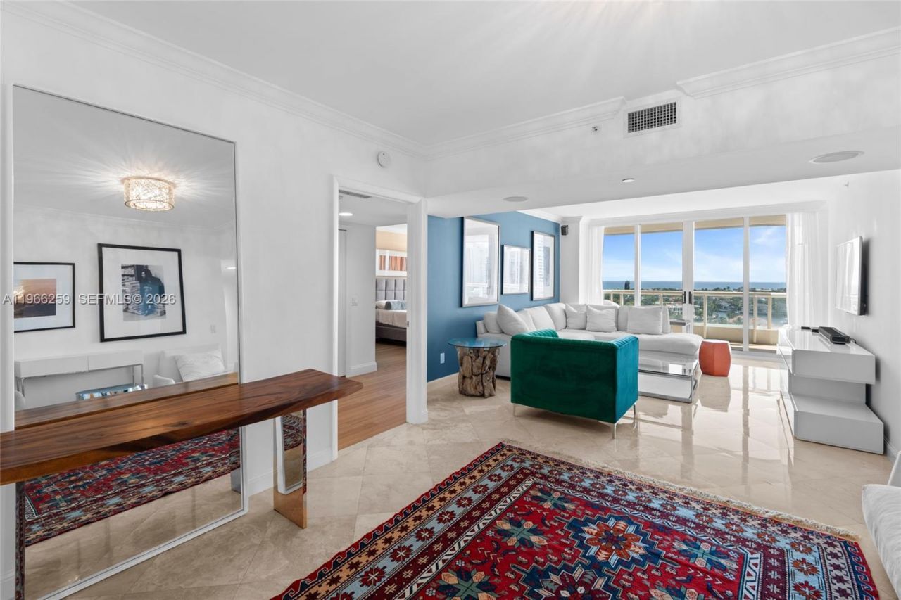 21055 Yacht Club Dr , Unit 1210, Aventura, FL 33180 Photo