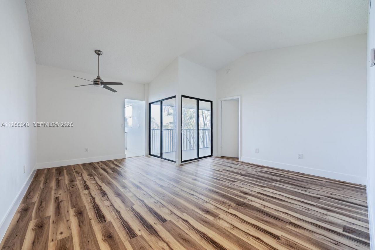 889 Hamilton Dr, Unit 889H, Homestead, FL 33034 Photo