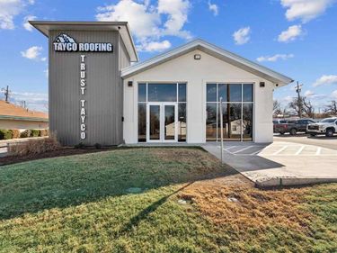 2510 W Gore Blvd, Lawton, OK 73505