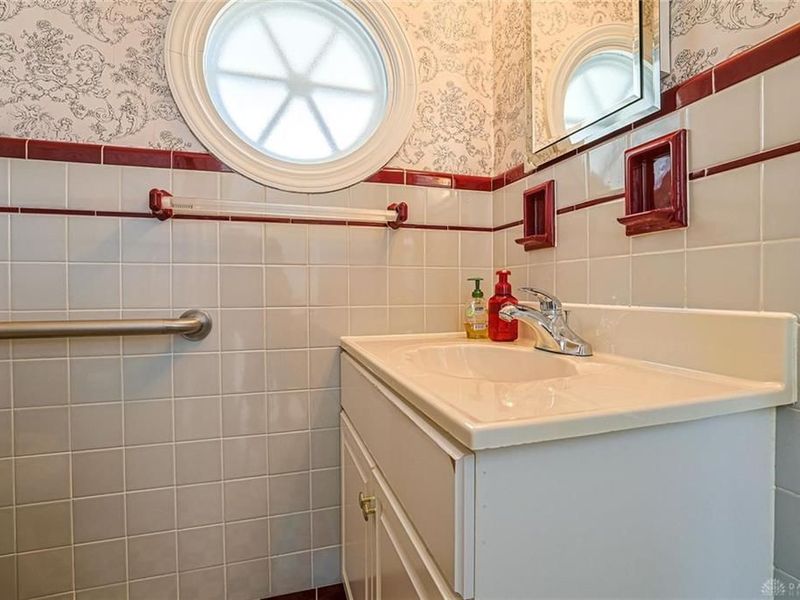 503 Gladys Drive, Middletown, OH 45044 Photo 19