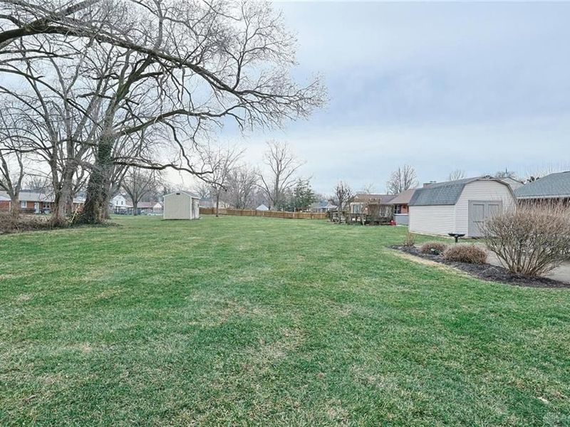 503 Gladys Drive, Middletown, OH 45044 Photo 31