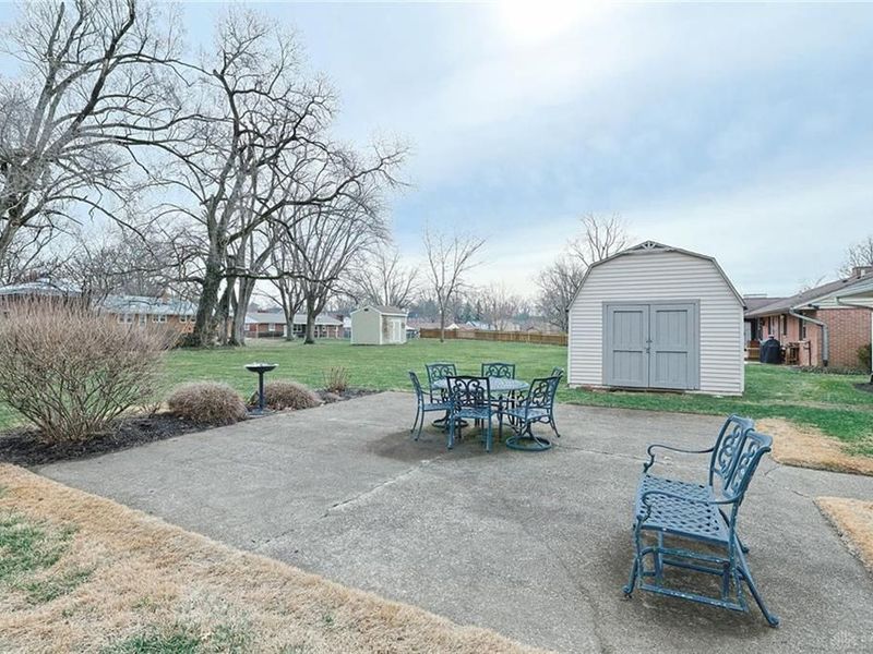 503 Gladys Drive, Middletown, OH 45044 Photo 34