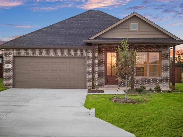 407 Lora Sue Court, Italy, TX 76651