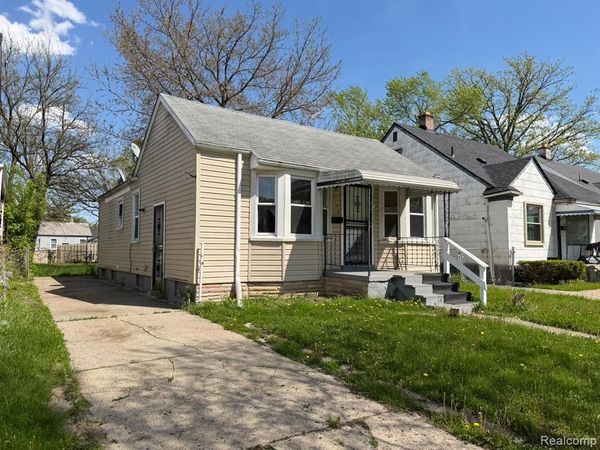 8260 Minock Street, Detroit, MI 48228