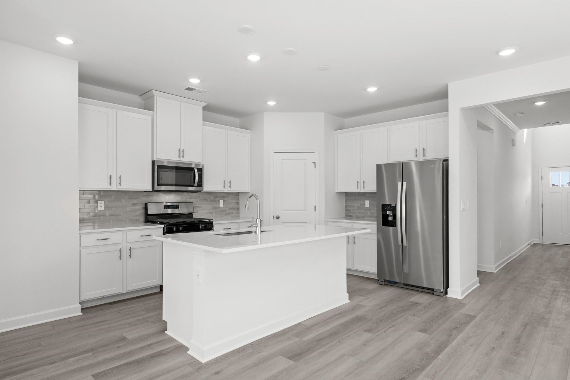 8247 Essence Dr. Photo 16