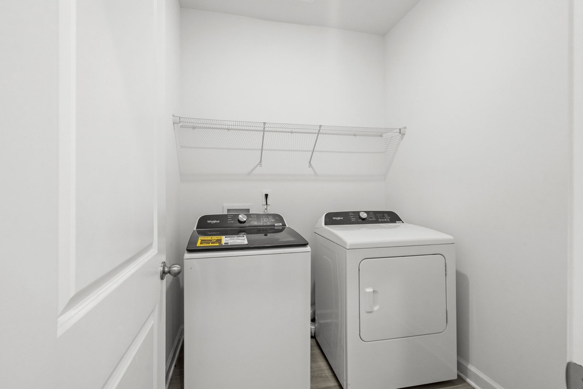 8247 Essence Dr. Photo 23