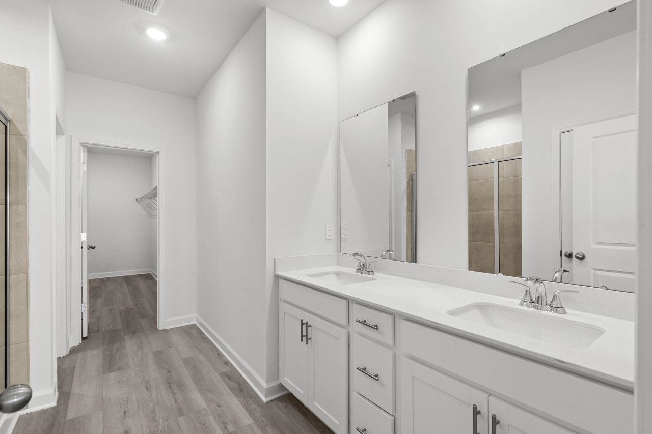 8247 Essence Dr. Photo 28