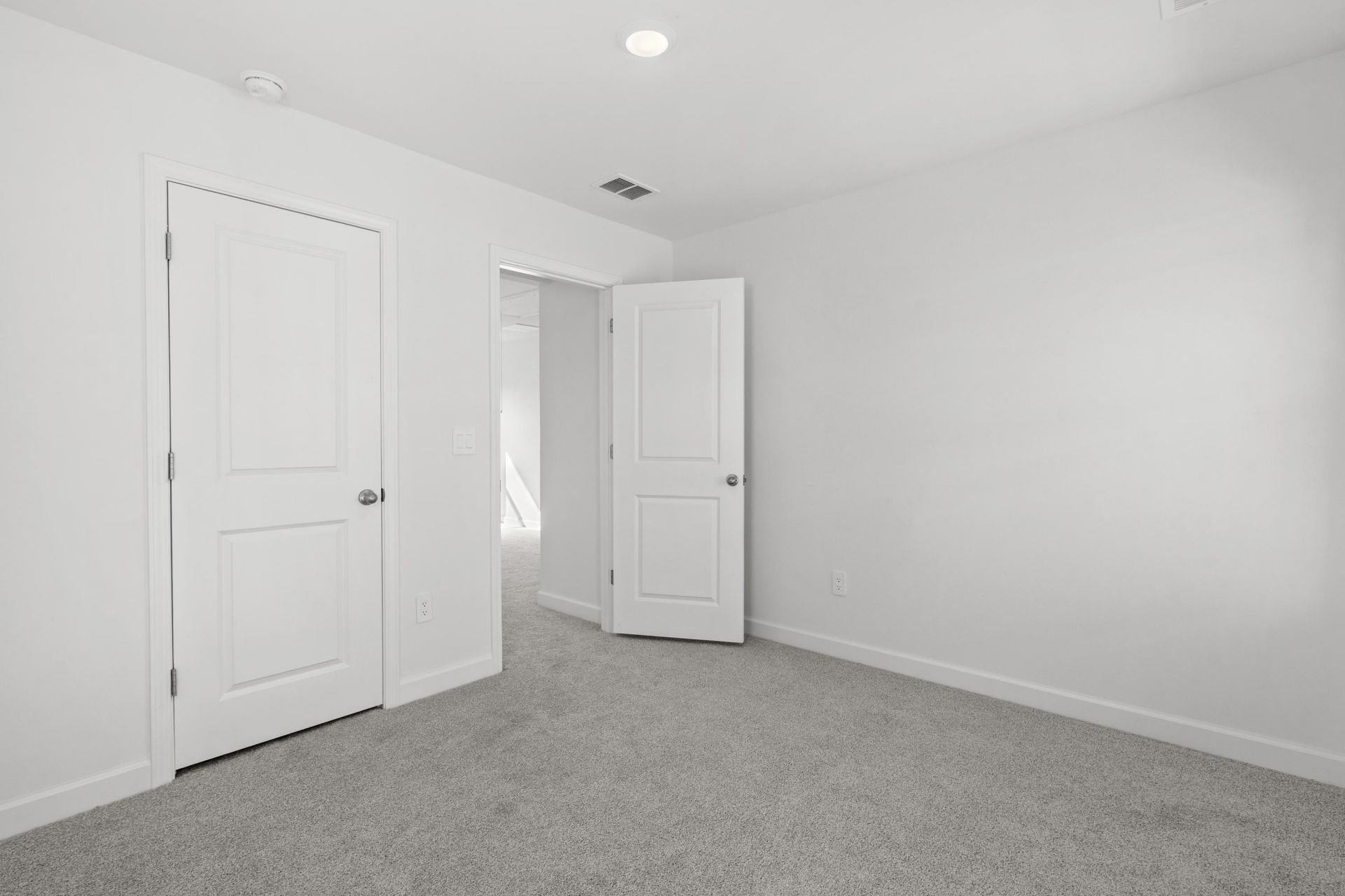 8247 Essence Dr. Photo 35