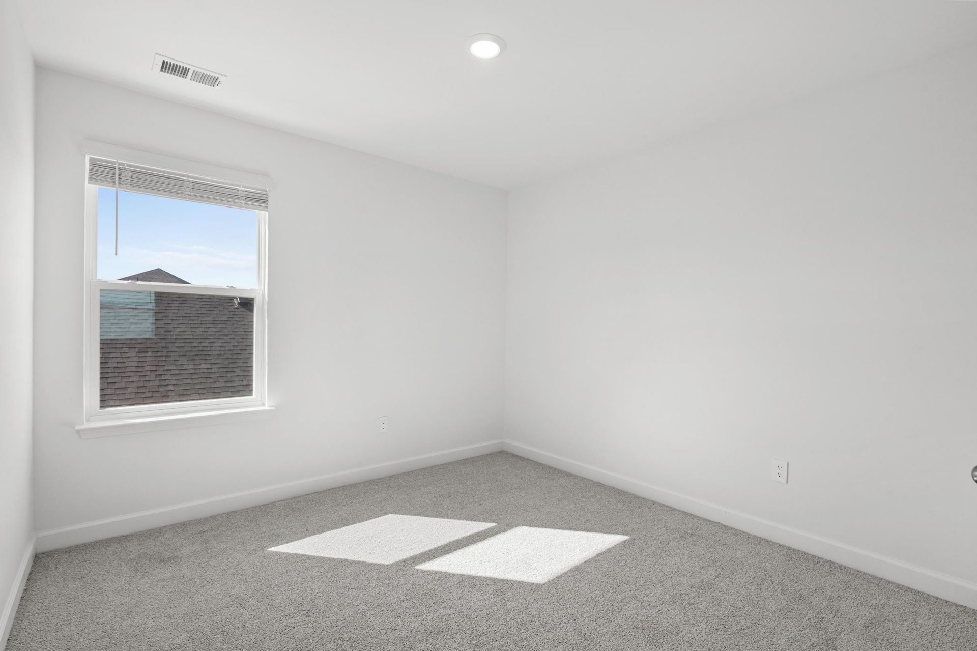 8247 Essence Dr. Photo 36