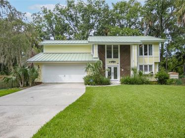 28 RIVERTRAIL DRIVE, INGLIS, FL 34449