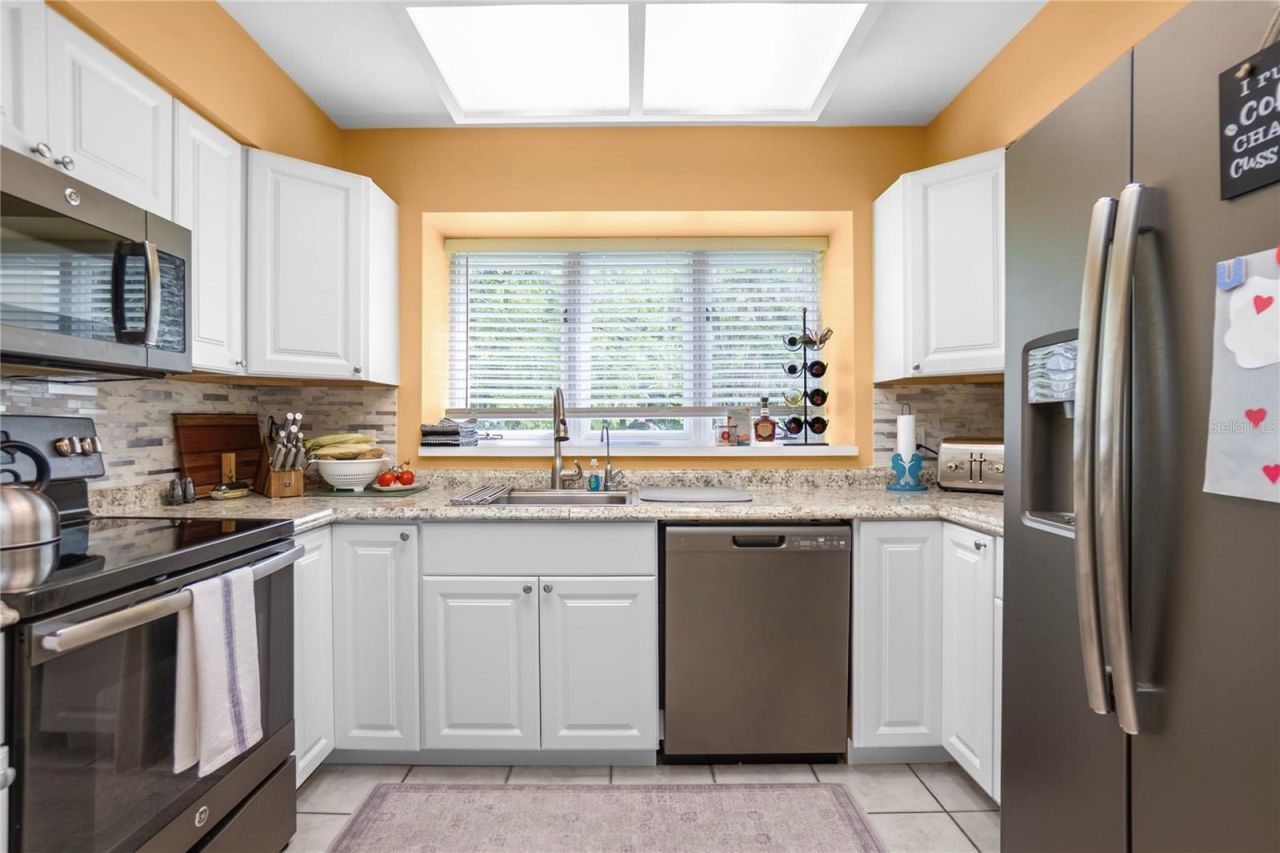 28 Rivertrail Drive, Inglis, FL 34449 Photo