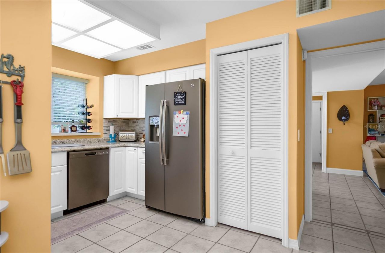 28 Rivertrail Drive, Inglis, FL 34449 Photo