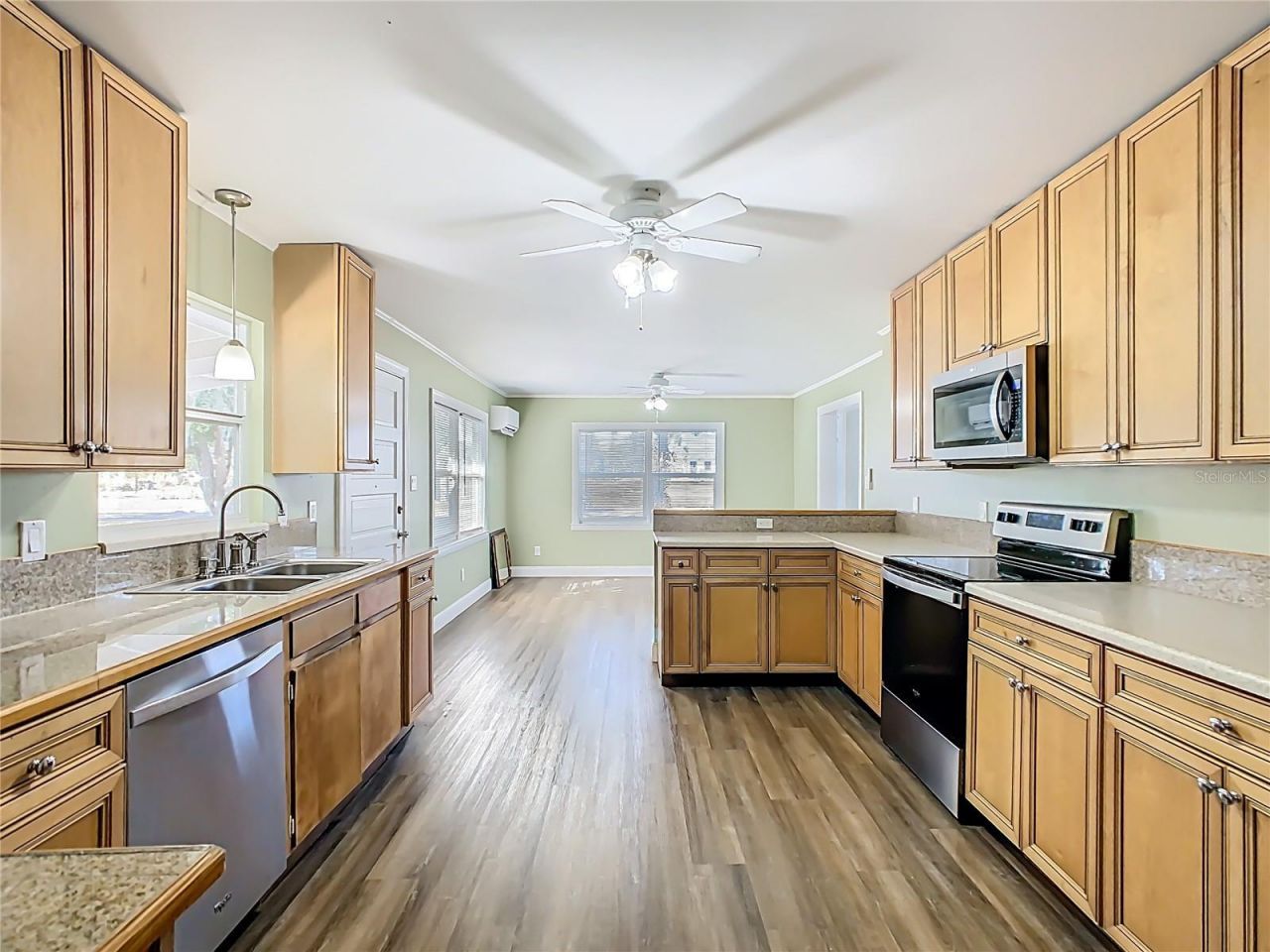 304 E Main Street, Bowling Green, FL 33834 Photo