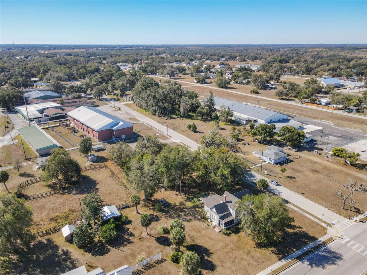 304 E Main Street, Bowling Green, FL 33834 Photo