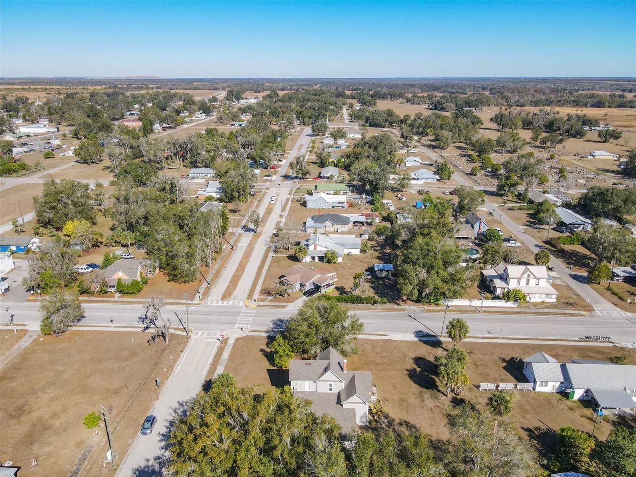 304 E Main Street, Bowling Green, FL 33834 Photo