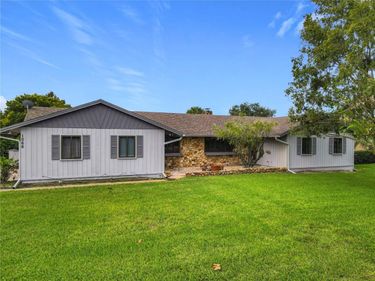 1066 CLUBHOUSE BOULEVARD, NEW SMYRNA BEACH, FL 32168