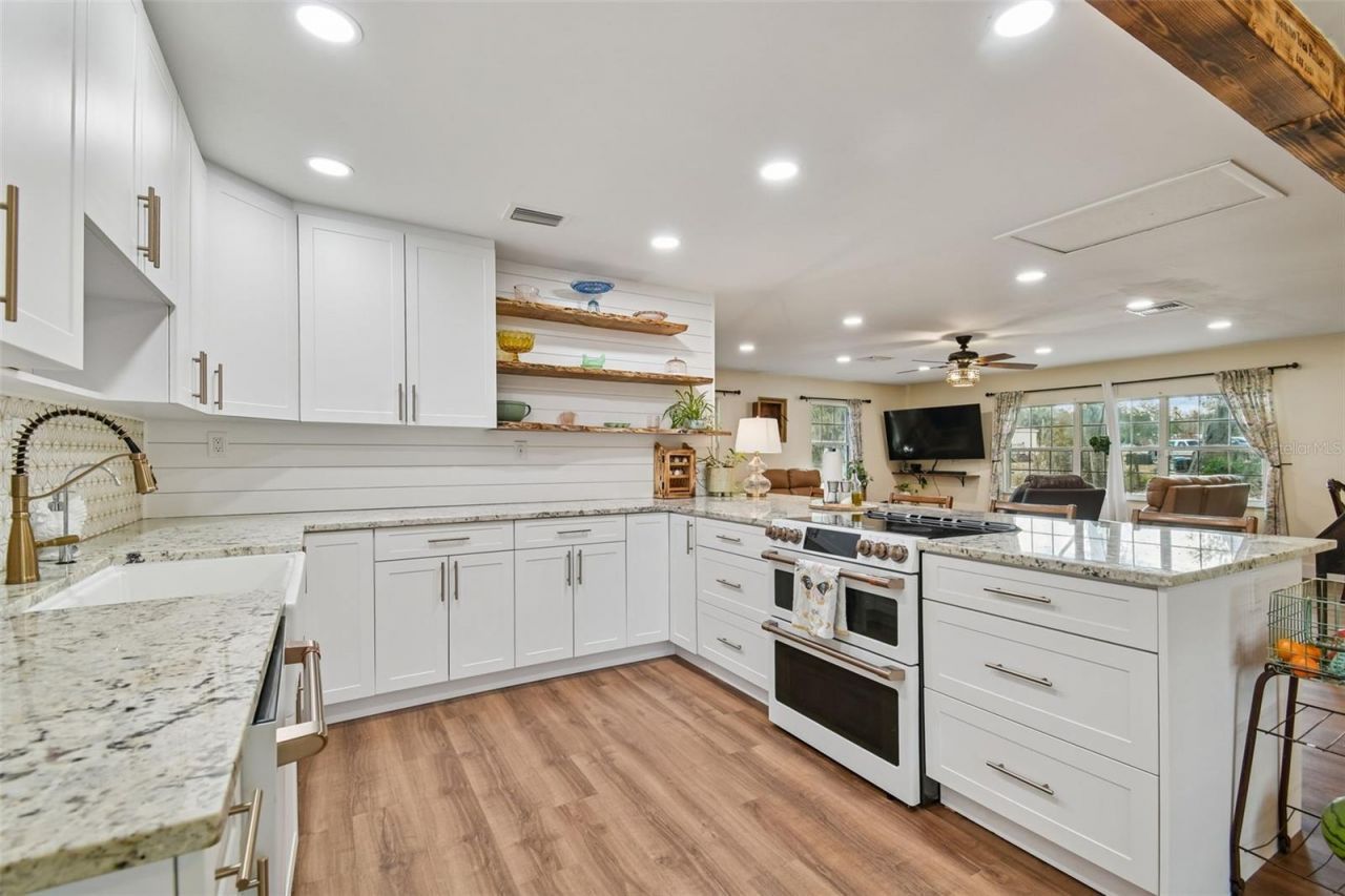 3009 Jim Johnson Road, Plant City, FL 33566 Photo