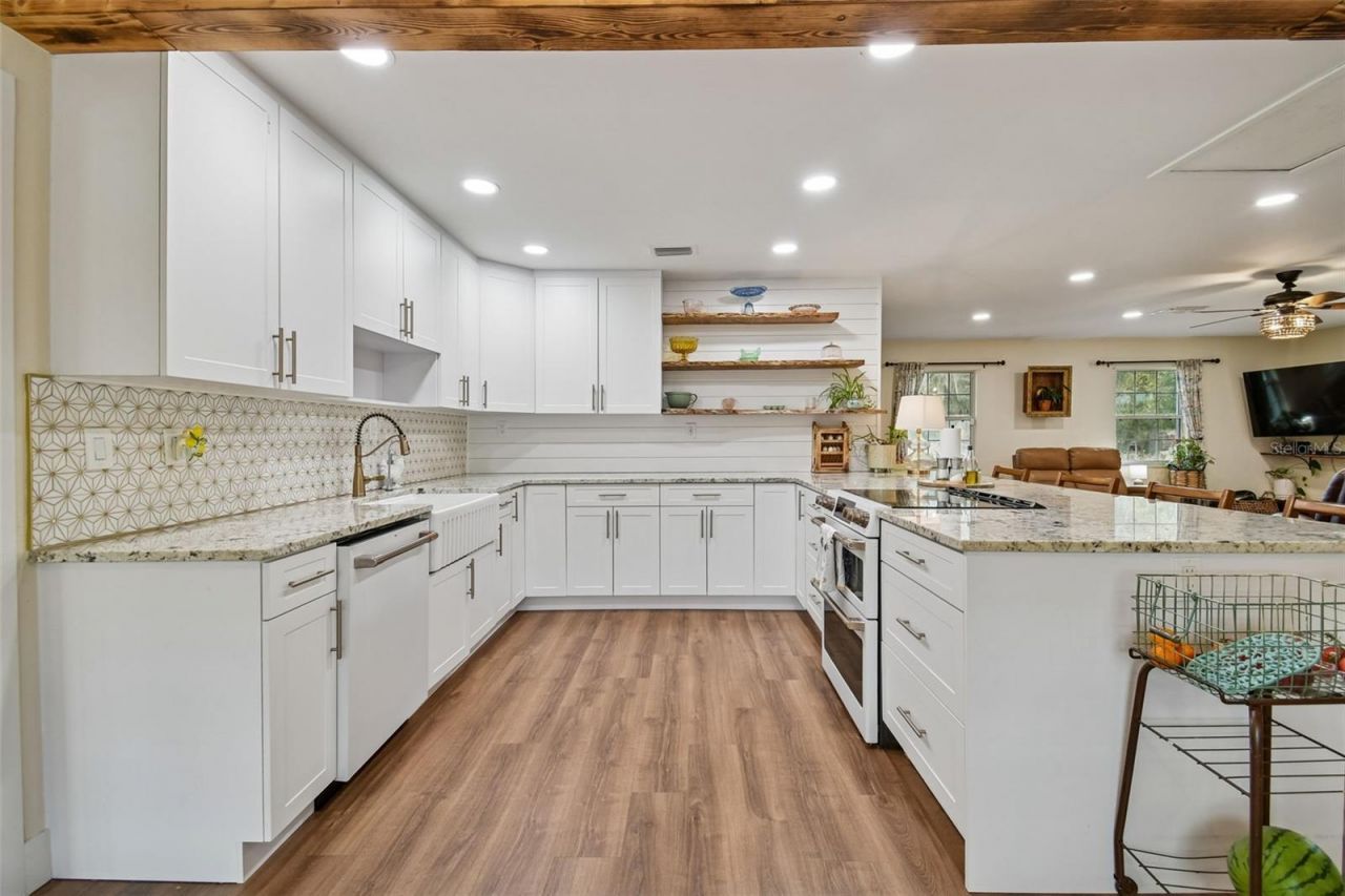 3009 Jim Johnson Road, Plant City, FL 33566 Photo