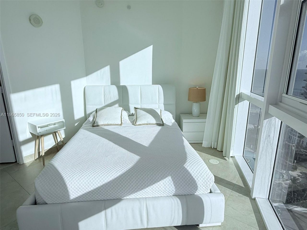 18201 Collins Ave, Unit 1501A, Sunny Isles Beach, FL 33160 Photo