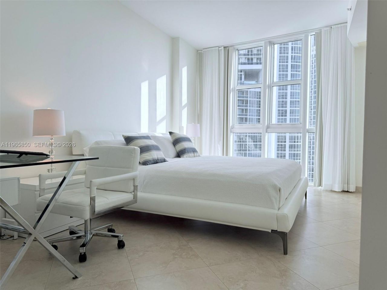 18201 Collins Ave, Unit 1501A, Sunny Isles Beach, FL 33160 Photo