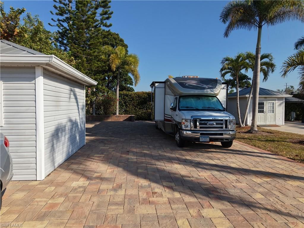 10337 Nightwood Dr., Fort Myers, FL 33905 Photo