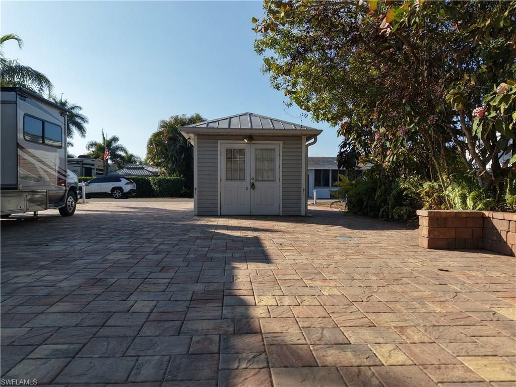 10337 Nightwood Dr., Fort Myers, FL 33905 Photo