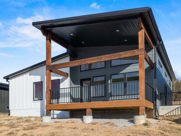 20 Teak Drive, Unit 15, Reeds Spring, MO 65737