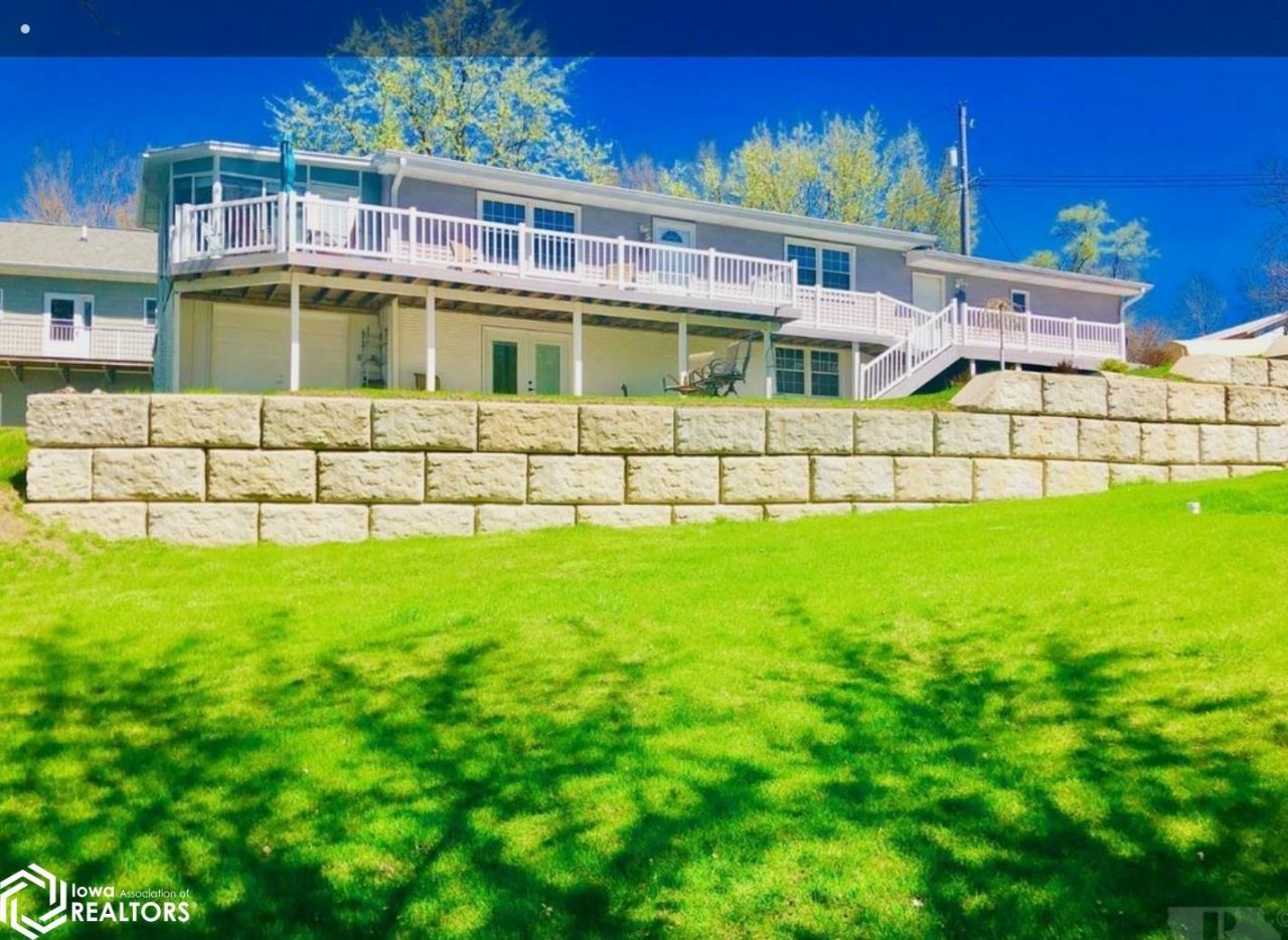 254 Eastside Lane, Montezuma, IA 50171 Main Photo