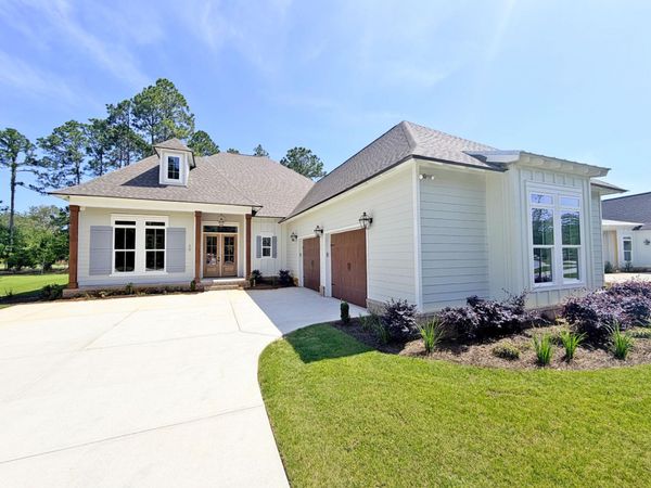 39 W Perseverance Point, Freeport, FL 32439