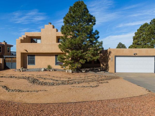 1333 Camino Cerrito SE, Albuquerque, NM 87123