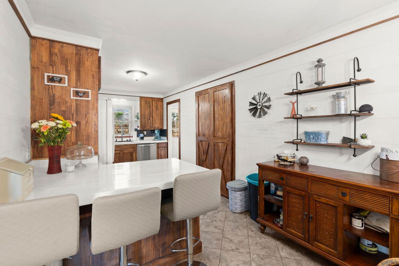 151 Grannys Lane Photo 13