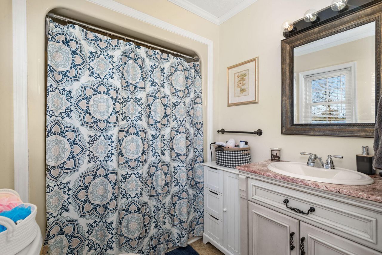 151 Grannys Lane Photo 27