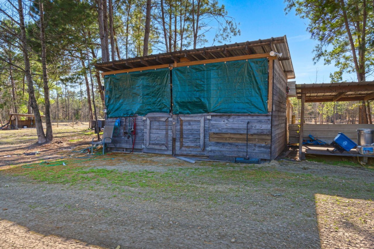 151 Grannys Lane Photo 44