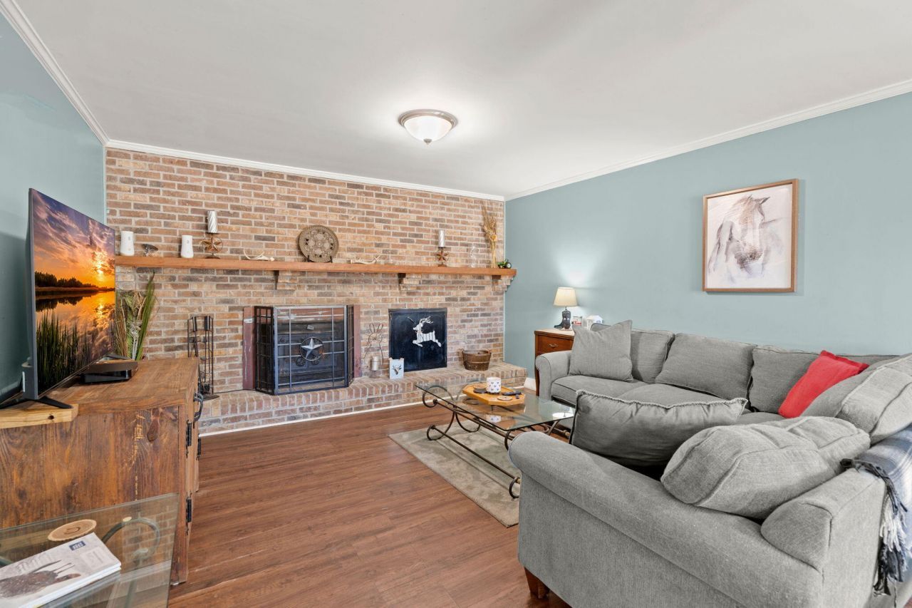 151 Grannys Lane Photo 6