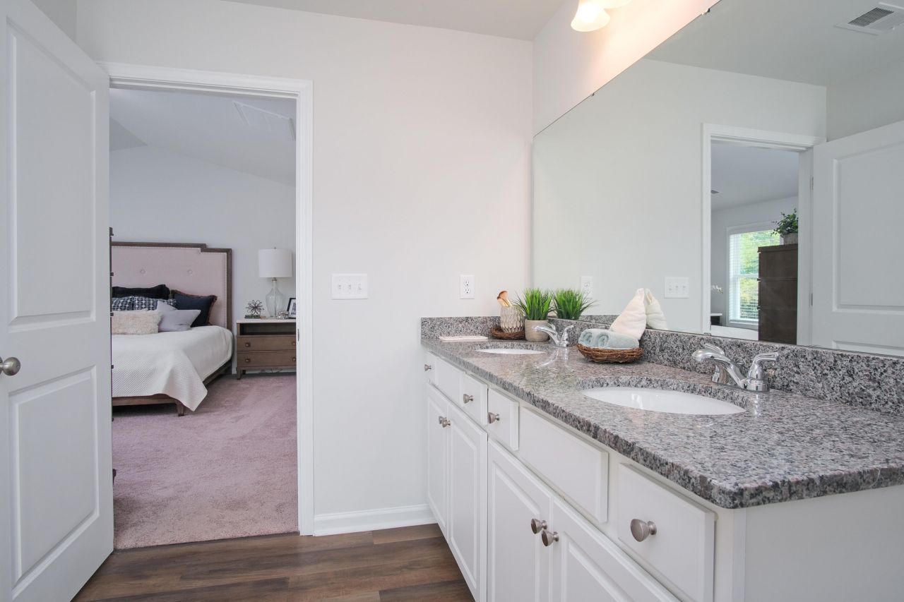 107 Old Creek Court Photo 15