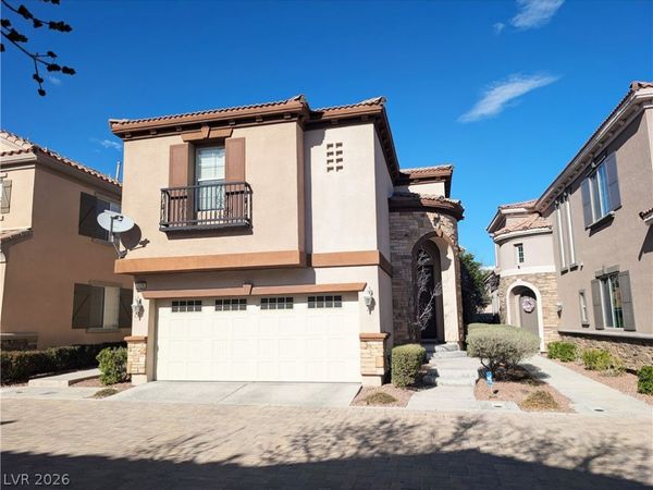 2429 Granada Bluff Court, Las Vegas, NV 89135