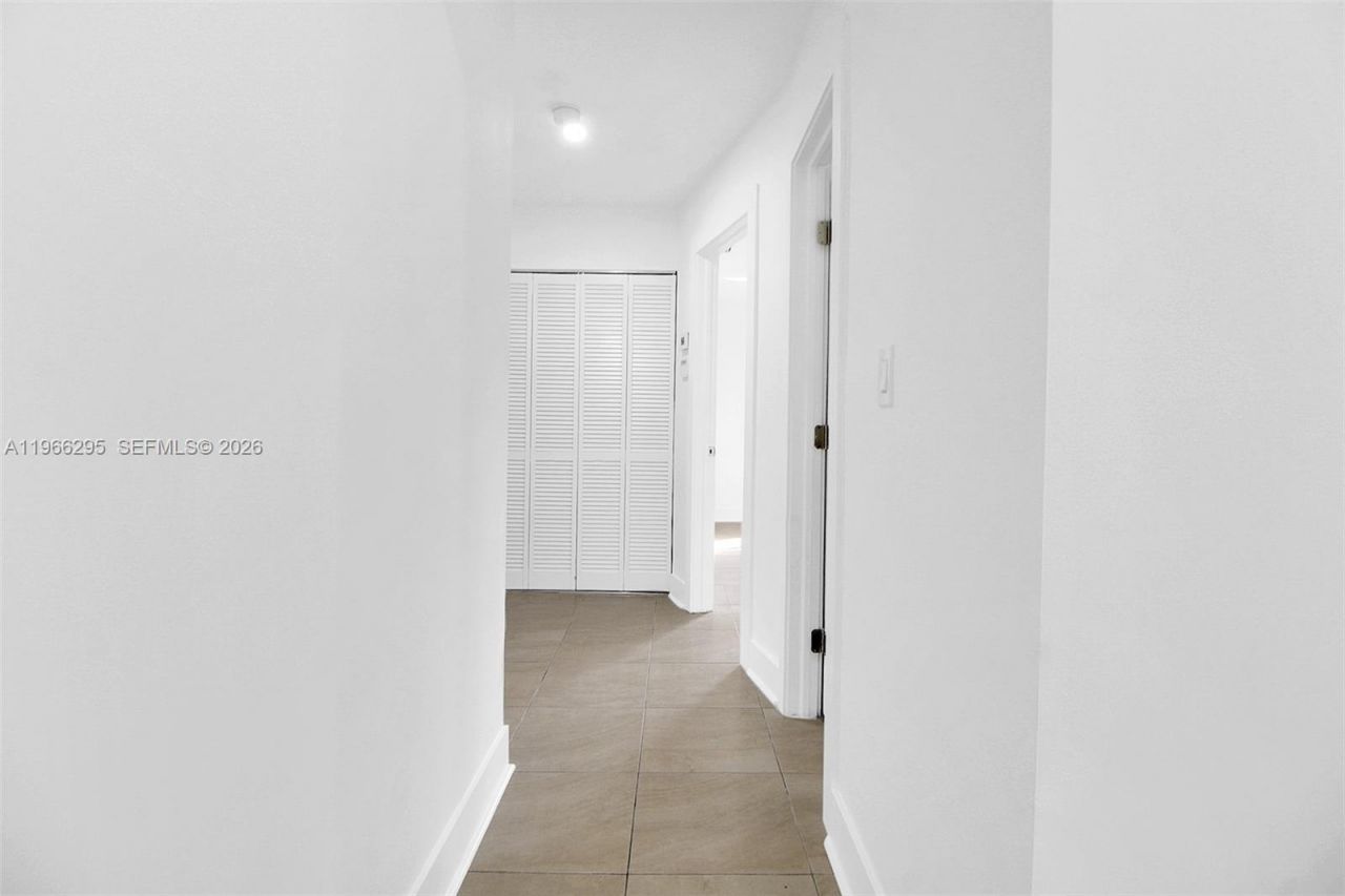 3420 SW 111th Ave, Miami, FL 33165 Photo